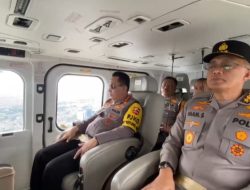 Kapolri Pantau Arus Mudik Lebaran Via Udara Pakai Helikopter