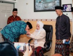 Pendiri Trans7 CT Sampaikan Permohonan Maaf ke Pengasuh Ponpes Lirboyo