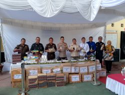 Kejari Kota Malang Musnahkan Barang Bukti Pil Koplo 16.483 Butir