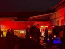 Pabrik Rokok Suket Teki Di Malang Terbakar