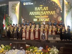 Haflah Akhirussanah TK Miftahul Ulum Bulupitu Gondanglegi, 29 Siswa Resmi Diwisuda