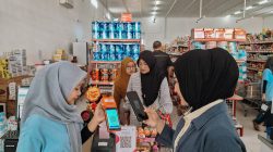 Digitalisasi Pembayaran Kian Meluas, BRI Situbondo Dampingi 183 Merchant Gunakan EDC