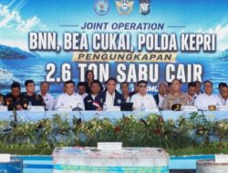 BNN dan Bea Cukai Gagalkan Penyelundulan Narkoba Jenis Sabu Cair 2,6 Ton
